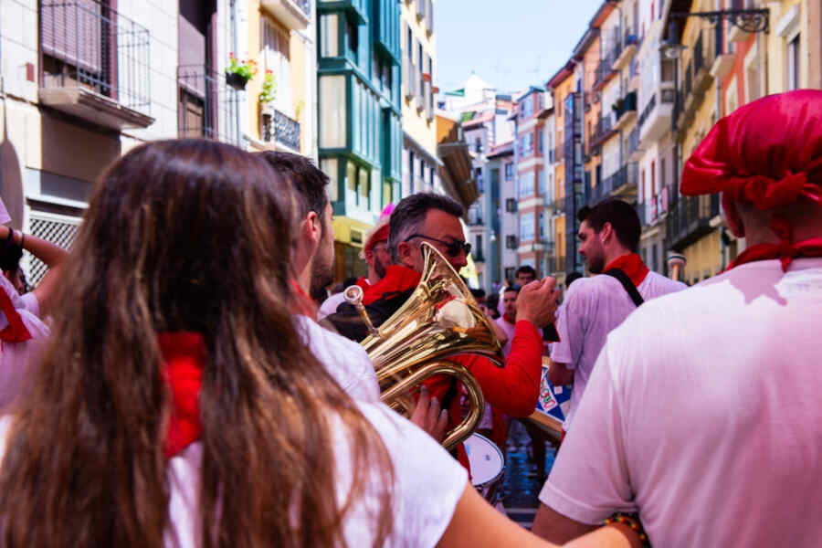 Celebrando en San Fermín - Noches de hotel